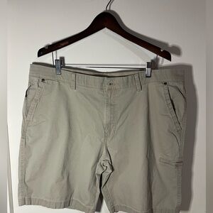 Weather proof Men’s Bill & Tall Khaki cargo shorts 42